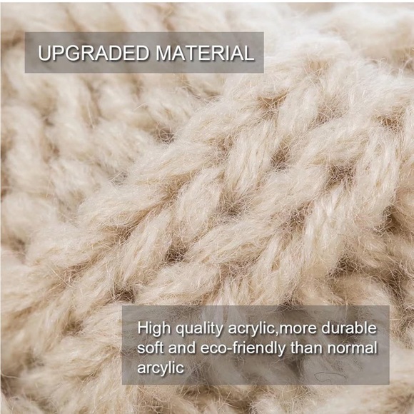 Women’s beanie with hole for pony tail - Picture 5 of 8